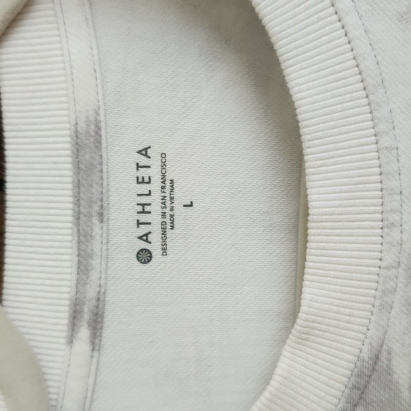 🎁Athleta sweatshirt - lightweight, size L - Picture 2 of 7